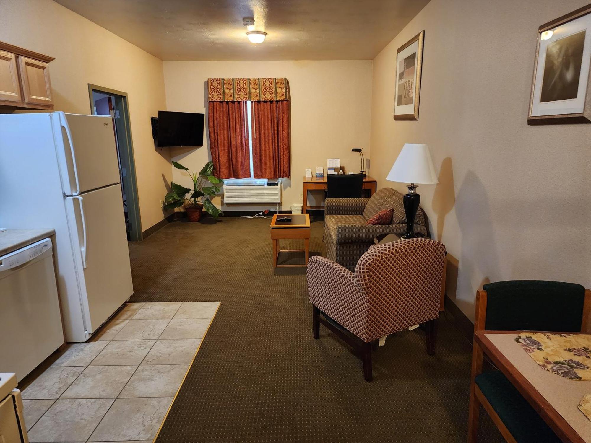 Days Inn By Wyndham Luray Shenandoah Bagian luar foto