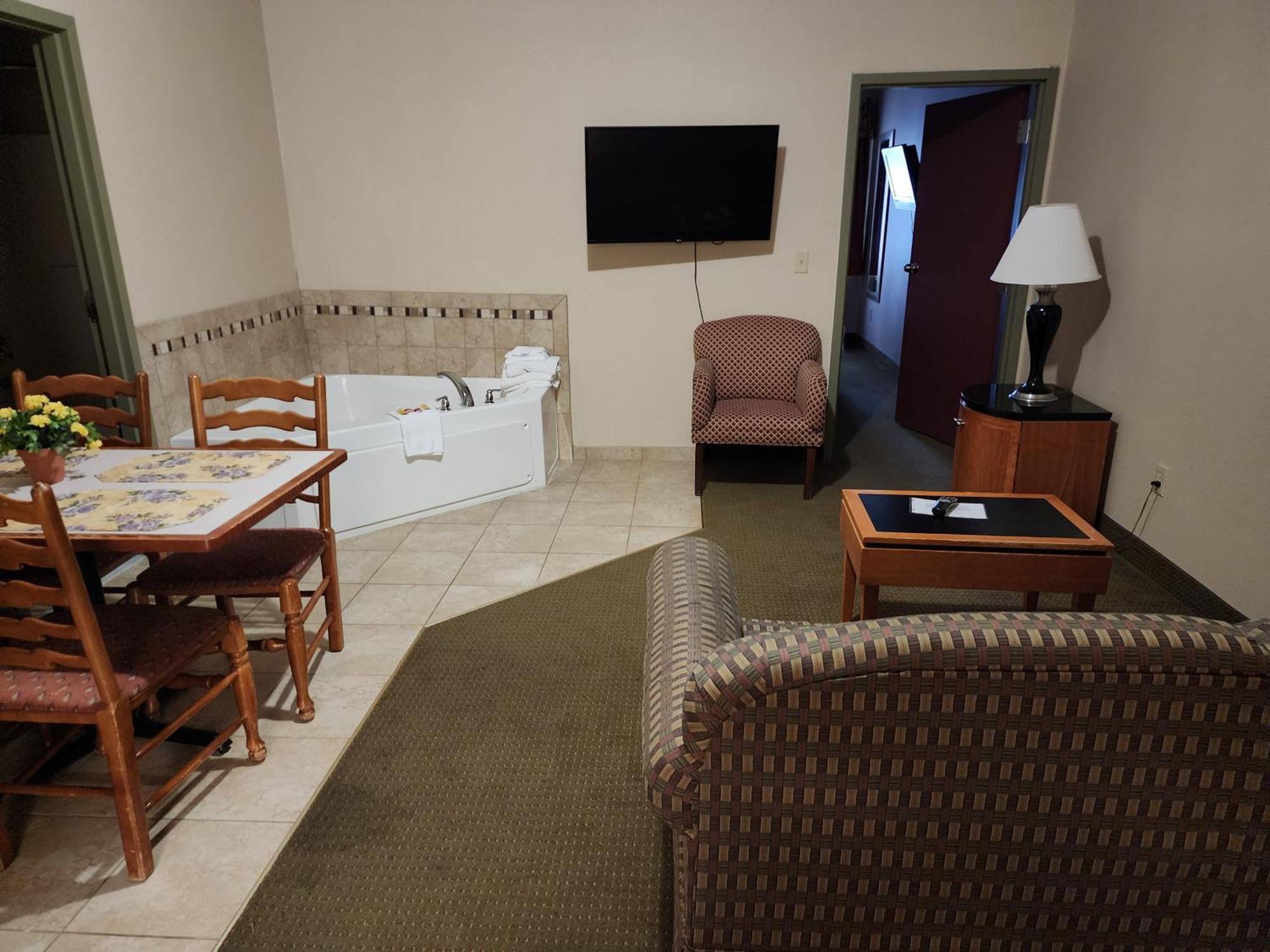 Days Inn By Wyndham Luray Shenandoah Bagian luar foto