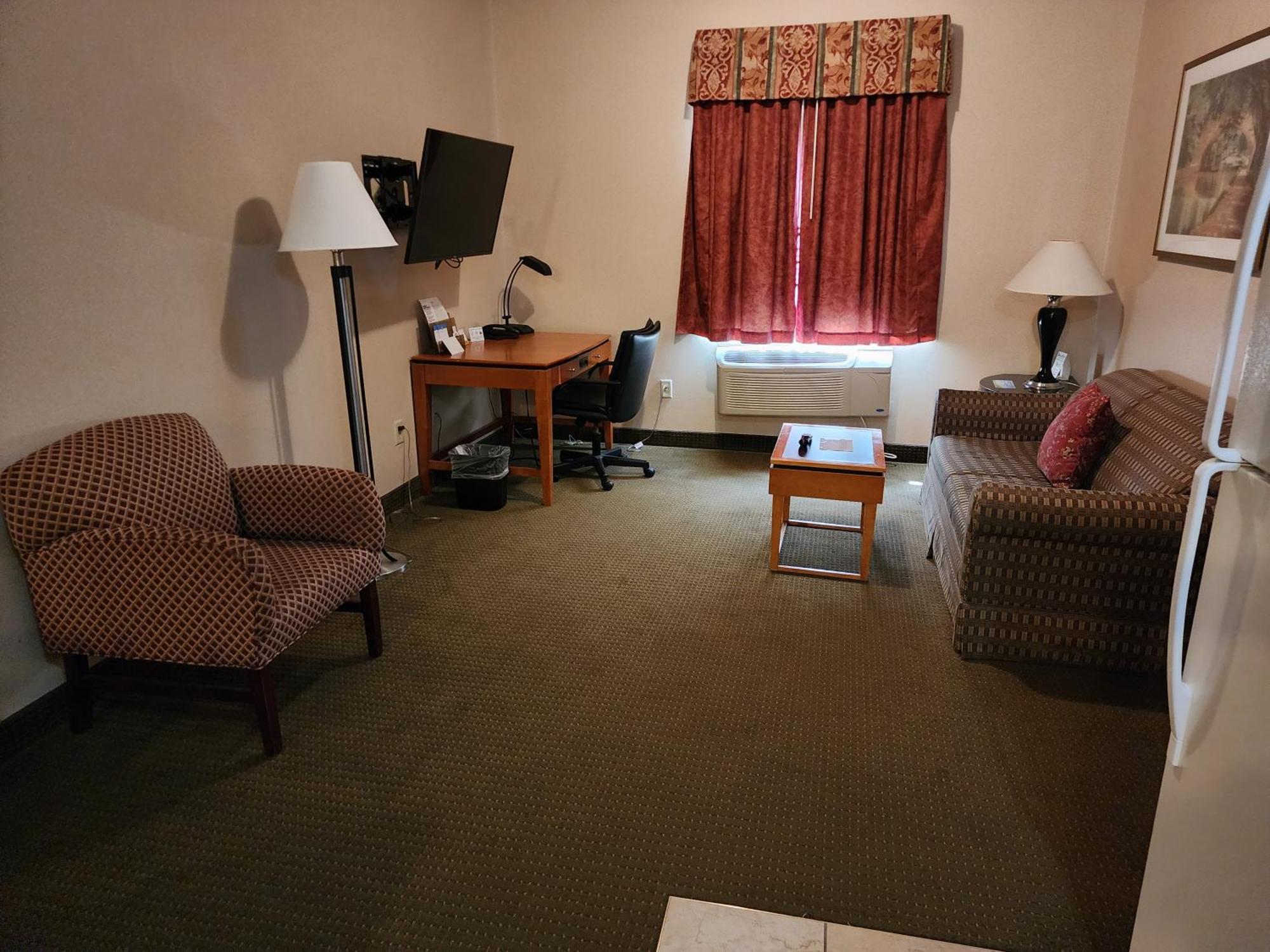 Days Inn By Wyndham Luray Shenandoah Bagian luar foto